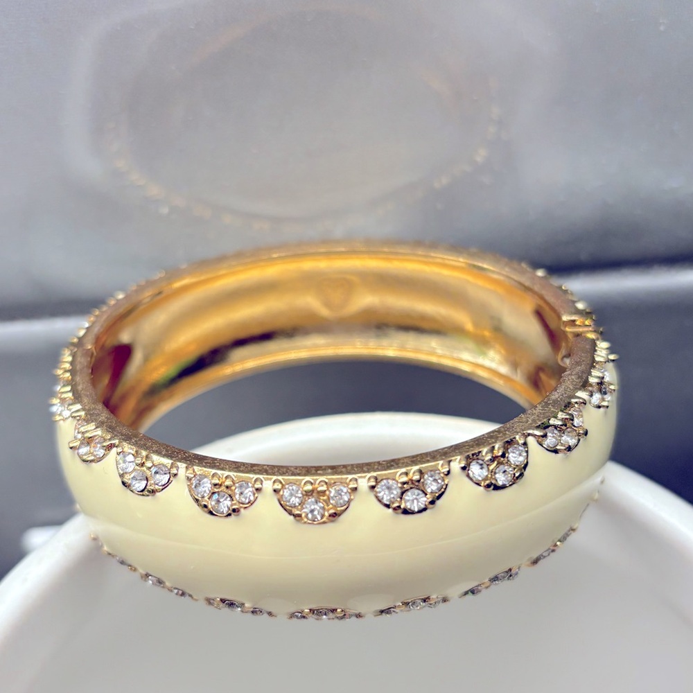 Stella & Dot Gold and Cream Bangle Bracelet